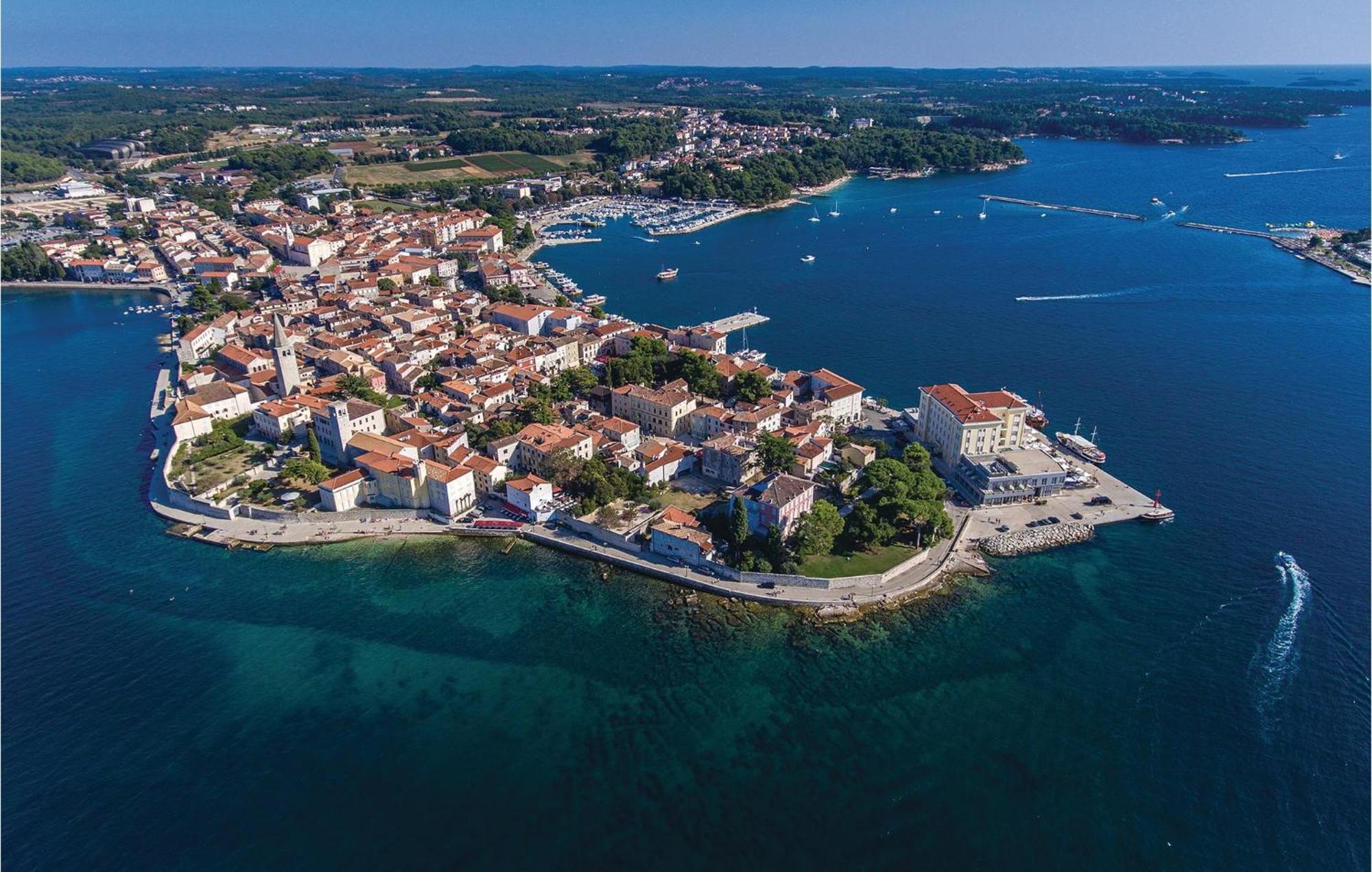 Awesome Home In Porec With House Sea View Exterior foto
